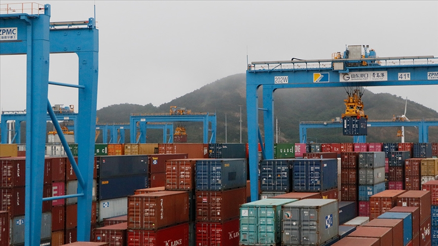 Çin'de mart ayı ihracatı, tarife artışı beklentisiyle yapılan ön sevkiyatlarla yükseldi