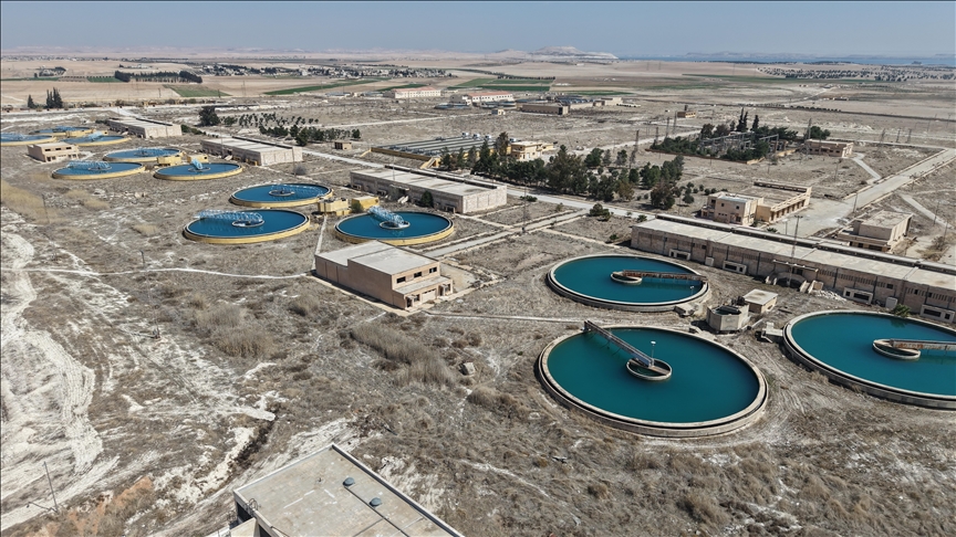 Halep'te PKK/YPG'nin tahrip ettiği su istasyonu onarılıyor