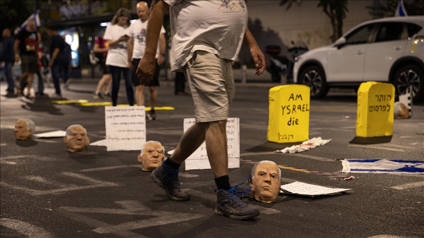 İsrail, Gazze'ye saldırıların durması için bildiri yayınlayan doktorları da ordudan atacak