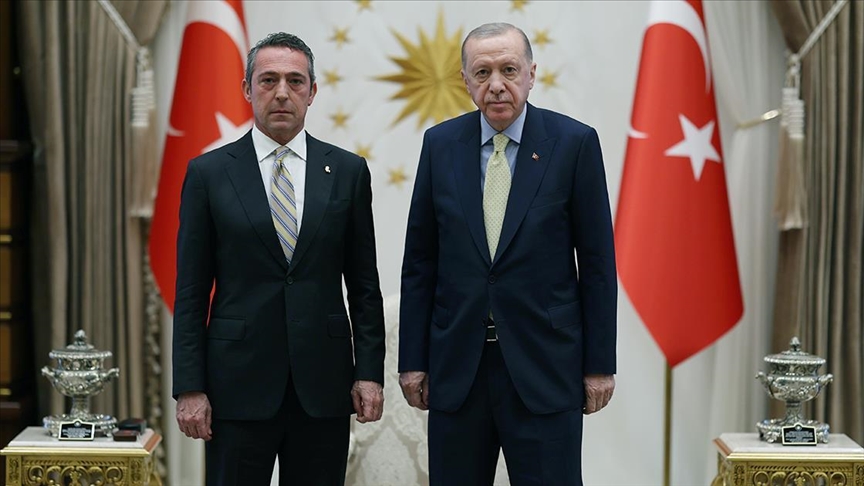 Cumhurbaşkanı Erdoğan, Fenerbahçe Spor Kulübü Başkanı Koç'u kabul etti