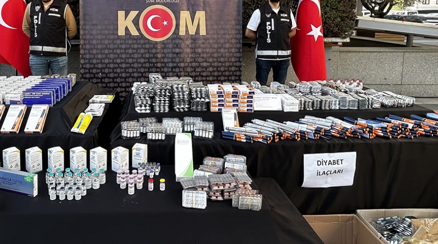 İstanbul'da kaçak ilaç operasyonu! Değeri: 400 Milyon TL