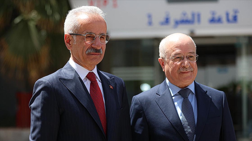 Bakan Uraloğlu, Şam'da resmi temaslarda bulunuyor..