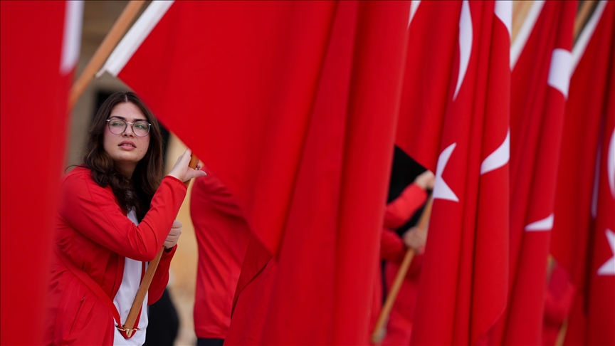 Spor federasyonlarından 23 Nisan Ulusal Egemenlik ve Çocuk Bayramı mesajları