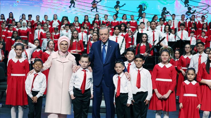 Erdoğan, 23 Nisan Ulusal Egemenlik ve Çocuk Bayramı Konseri'ni dinledi