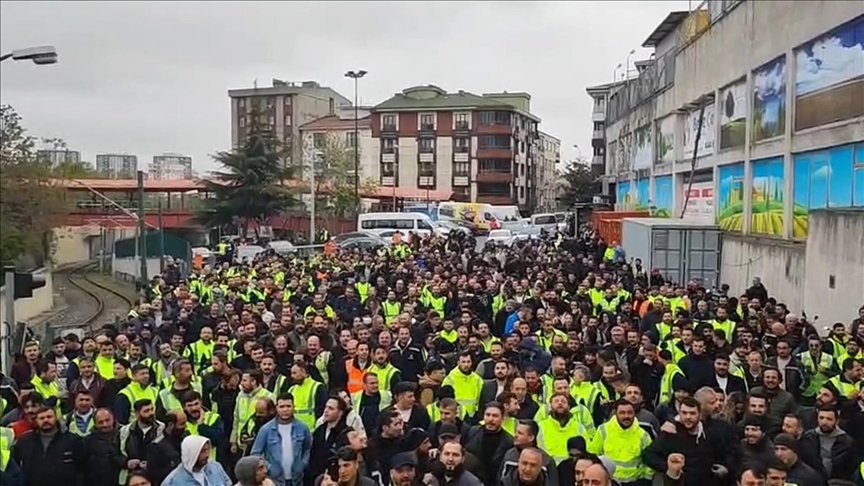İBB iştiraki Metro İstanbul işçileri, grev kararı aldı