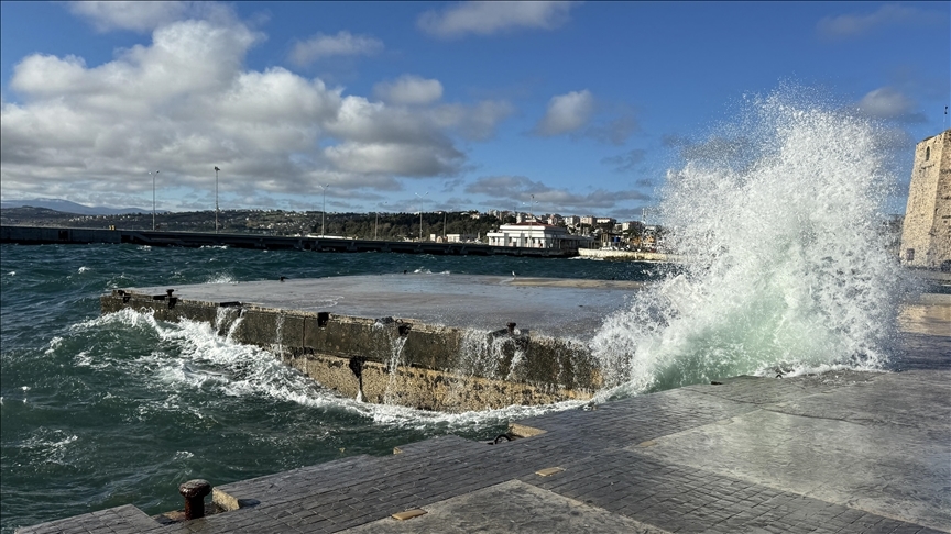 Çanakkale, Balıkesir ve Bursa için fırtına uyarısı