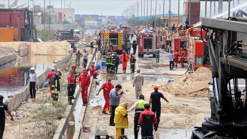 İran'ın Bender Abbas Limanı'ndaki patlamada can kaybı 46'ya yükseldi
