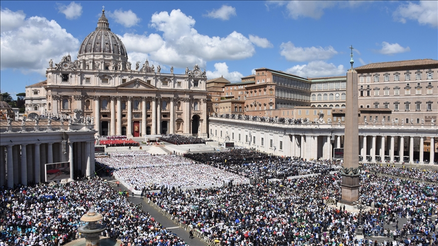 Vatikan'da papalık seçimi süreci 7 Mayıs'ta başlayacak