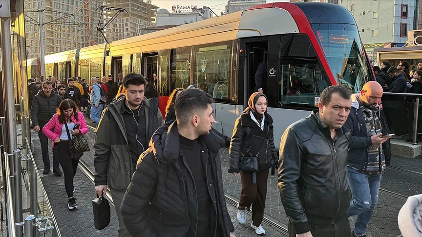 İSTANBUL'DA TOPLU ULAŞIM VE DENİZ ULAŞIMINA 1 MAYIS DÜZENLEMESİ