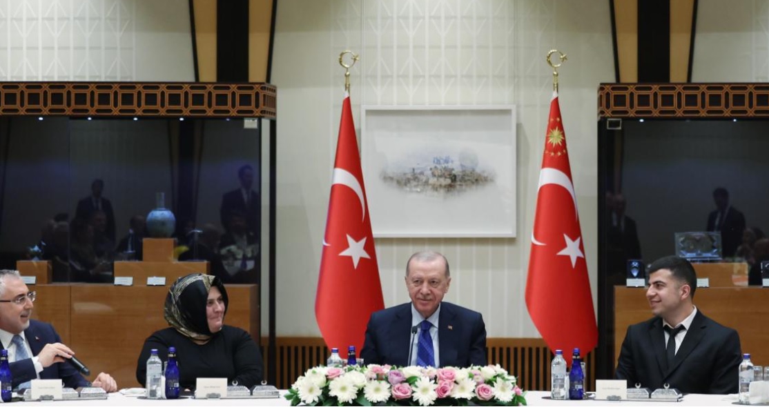 Cumhurbaşkanı Erdoğan: Türkiye Yüzyılı, emek ve alın terinin yüzyılı olacak!