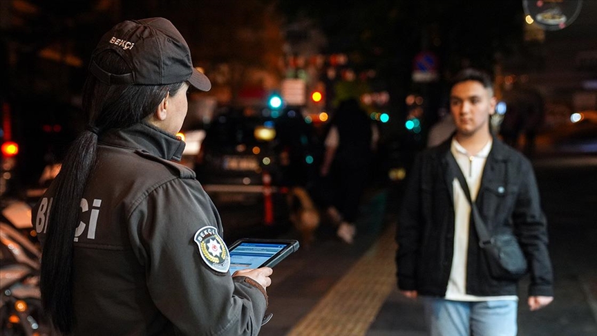 "Türkiye'nin huzuru" için 30 bini aşkın bekçi gece nöbetinde