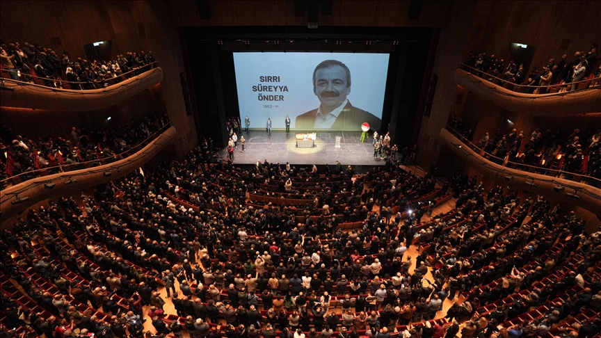 TBMM BAŞKANVEKİLİ ÖNDER İÇİN AKM'DE ANMA TÖRENİ