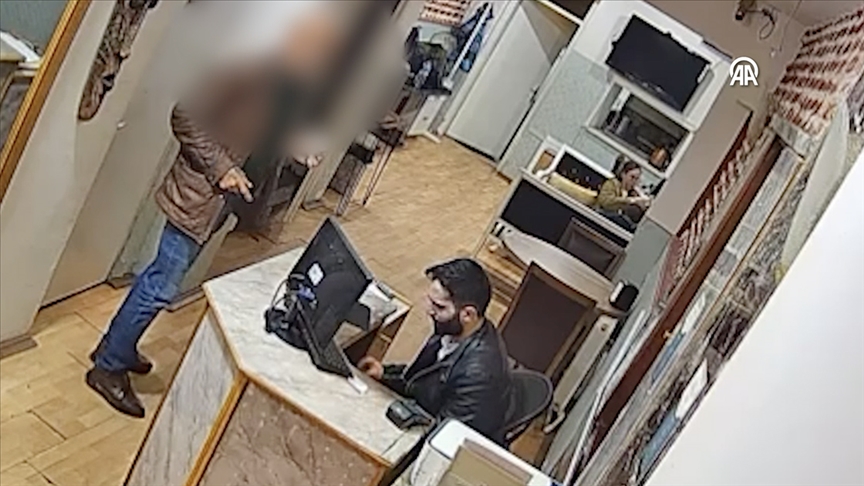 Özel'i yumruklayan saldırgan hakkındaki soruşturma derinleştiriliyor