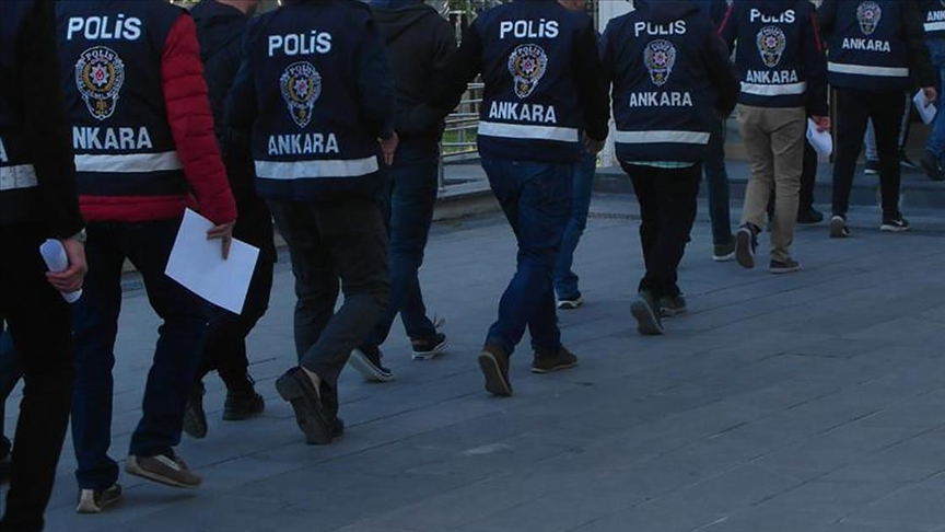 FETÖ'nün "emniyet mahrem" yapılanmasına yönelik soruşturmada 33 şüpheli gözaltına alındı