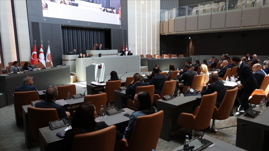 KKTC Cumhuriyet Meclisi yeni binasında ilk toplantısını yaptı