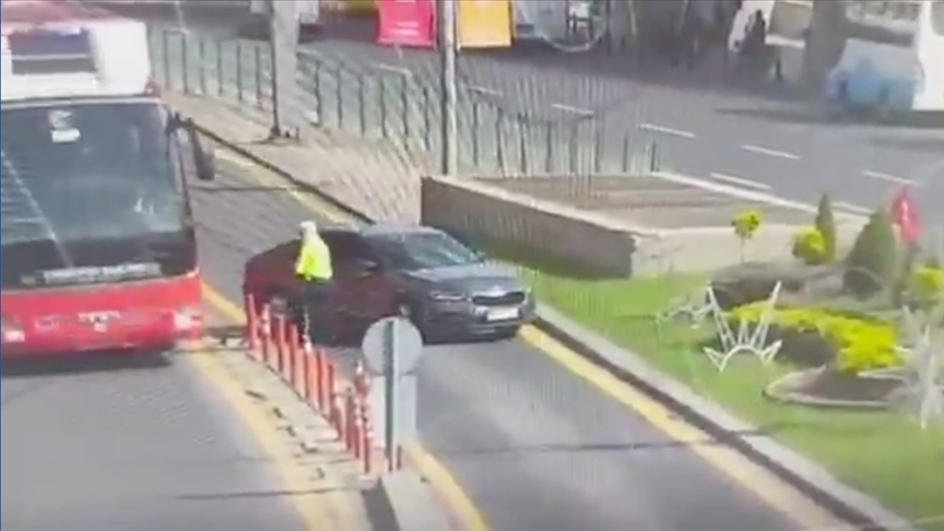 Polisin "dur" ihtarına uymayan CHP otobüs şoförüne 13,5 yıla kadar hapis istemi