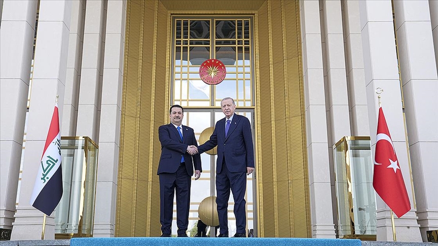 Cumhurbaşkanı Erdoğan, Irak Başbakanı Sudani'yi resmi törenle karşıladı