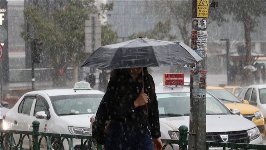 Meteorolojiden Marmara'nın güneyi ve doğusu için kuvvetli sağanak uyarısı