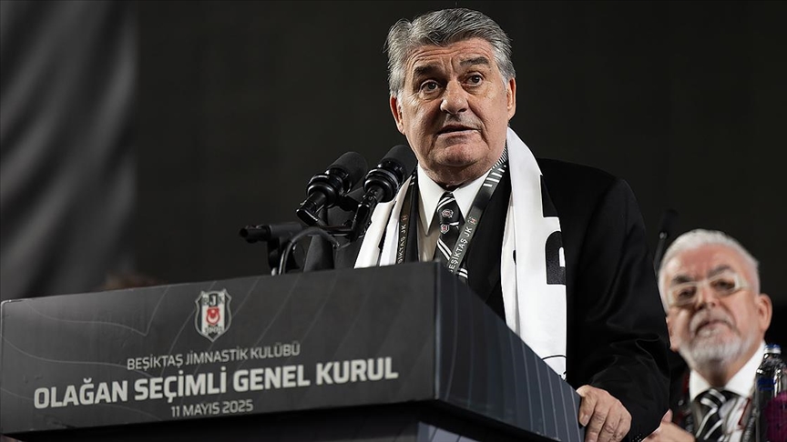 BEŞİKTAŞ'TA SERDAL ADALI YENİDEN BAŞKANLIĞA SEÇİLDİ