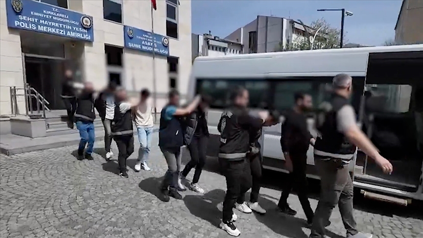 Dolandırıcılık şebekesine yönelik 17 ildeki operasyonlarda 73 şüpheli tutuklandı