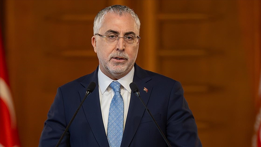 Bakan Işıkhan'dan asgari ücretlilerin "ara zam" talebine ilişkin açıklama