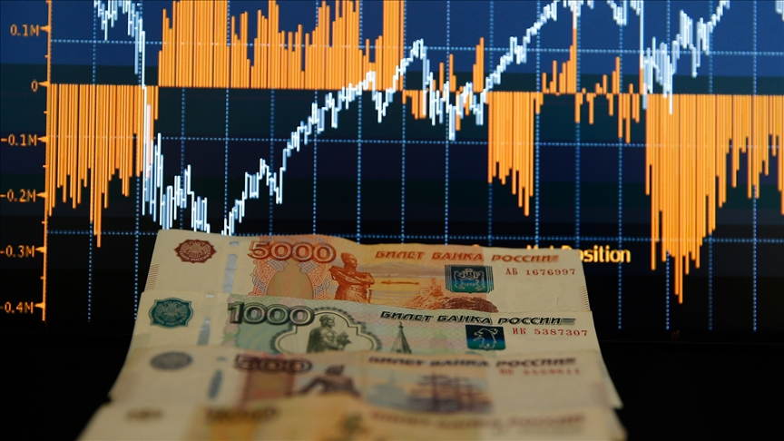 RUS PİYASALARI MÜZAKERELER ÖNCESİ DÜŞÜŞLE AÇILDI