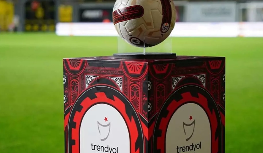 Trendyol Süper Lig'de 36. haftanın perdesi açılıyor..