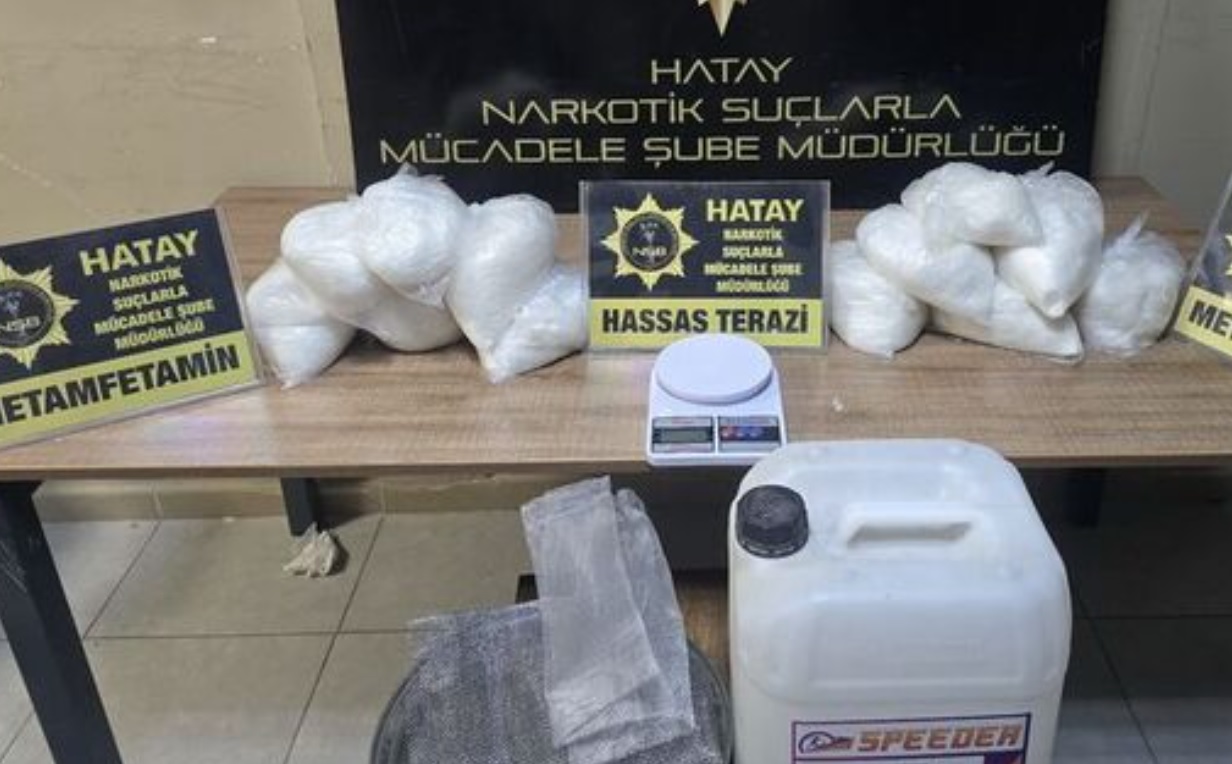 HATAY'da 11 kilo 226 gram sentetik uyuşturucu ele geçirildi