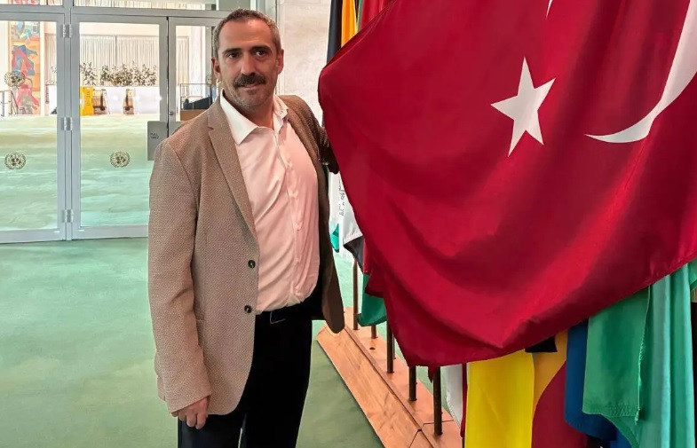 Sanatçı Yavuz Bingöl, Birleşmiş Milletler'de Gazze'nin sesinin duyurulması için temaslarda bulundu