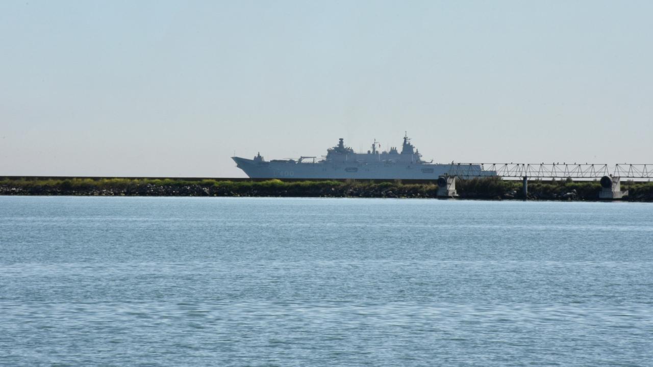 TCG ANADOLU GEMİSİ GENÇLERLE SAMSUN'A ULAŞTI!