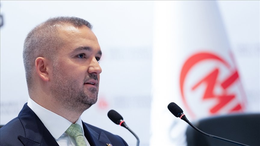 Karahan: Enflasyonun 2025 sonunda yüzde 24 seviyesinde gerçekleşeceğini tahmin ediyoruz