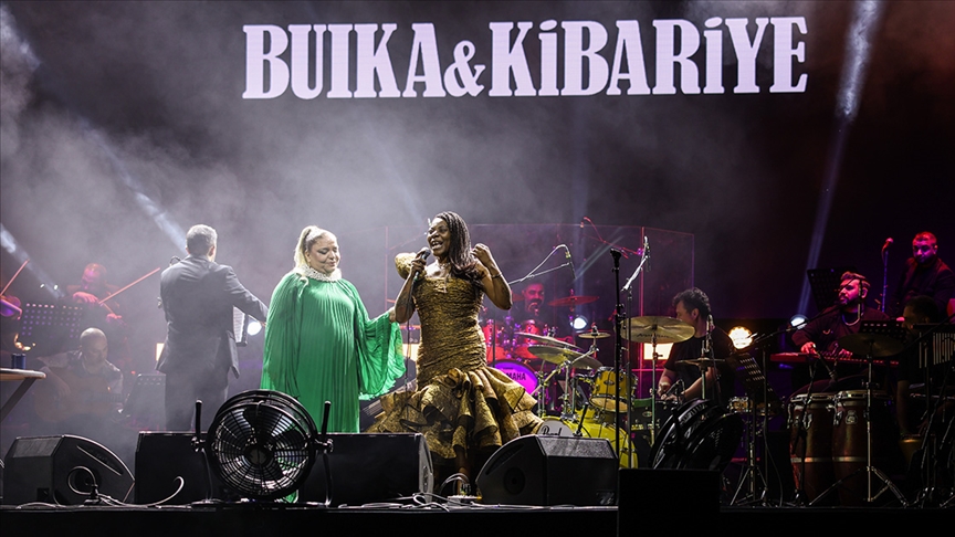 BUİKA İLE KİBARİYE, 26 MAYIS'TA İSTANBUL'DA KONSER VERECEK