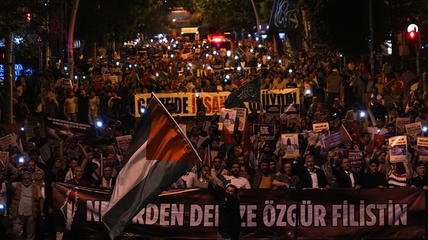 BAŞKENTTE İSRAİL'İN GAZZE'YE SALDIRILARI PROTESTO EDİLDİ