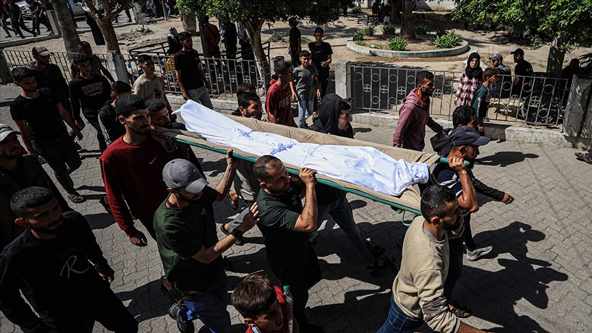 İsrail ordusu, Gazze'de düzenlediği saldırılarda 14 Filistinliyi daha öldürdü