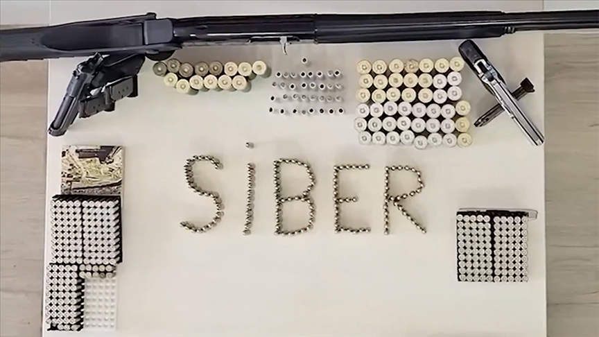 SİBER SUÇLARLA MÜCADELE OPERASYONLARINDA 74 ŞÜPHELİ TUTUKLANDI