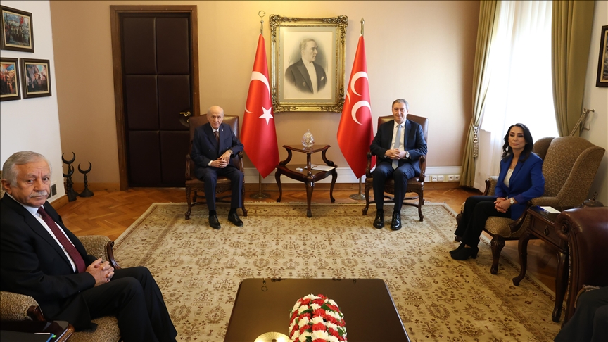 MHP GENEL BAŞKANI BAHÇELİ, DEM PARTİ HEYETİYLE GÖRÜŞTÜ