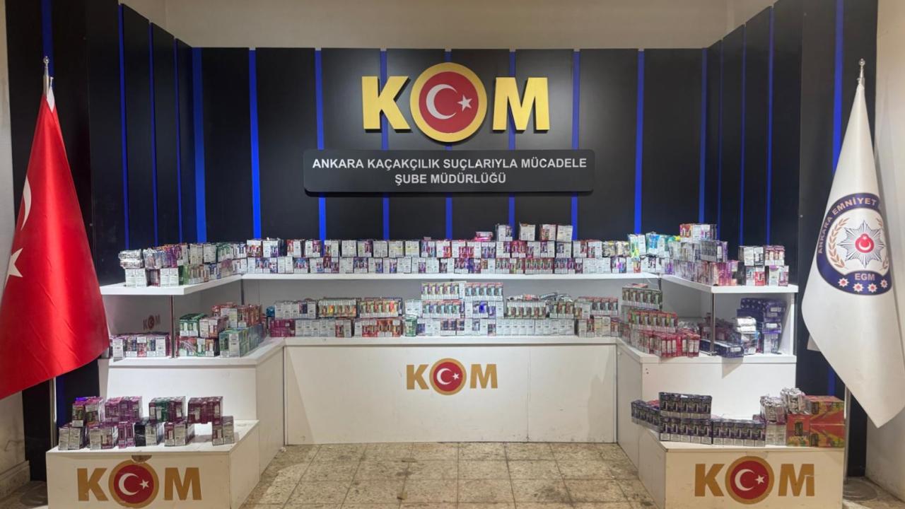 ANKARA'DA 3 MİLYON LİRA DEĞERİNDE KAÇAK ELEKTRONİK SİGARA ELE GEÇİRİLDİ