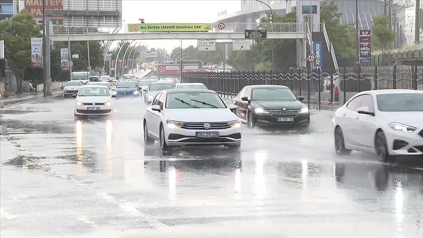 Başkentte sağanak etkili oldu