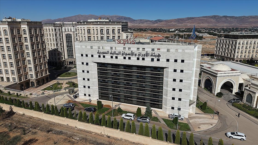 SURİYE'NİN BAŞKENTİ ŞAM'DA MENKUL KIYMETLER BORSASI YENİDEN AÇILDI