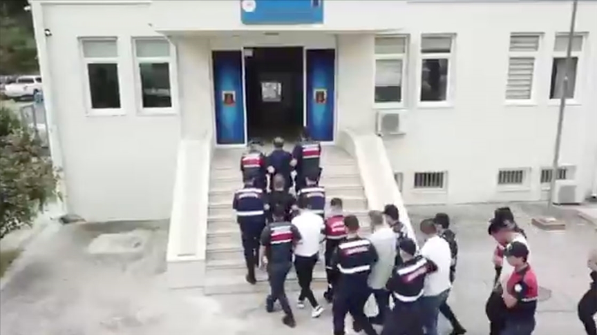 Organize suç örgütlerine yönelik operasyonlarda 90 şüpheli yakalandı