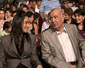 'Eşimi çok seviyorum ama baskı altındayım'