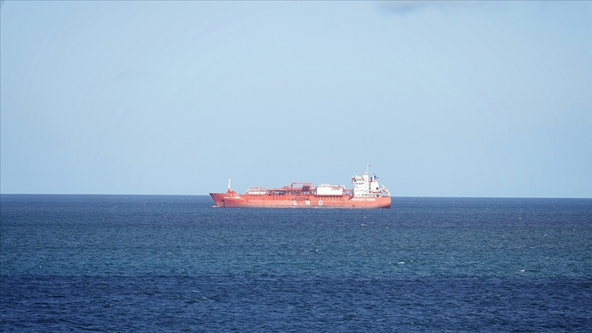 İSRAİL'İN İRAN'A SALDIRISININ ARDINDAN GÖZLER HÜRMÜZ BOĞAZI'NA ÇEVRİLDİ