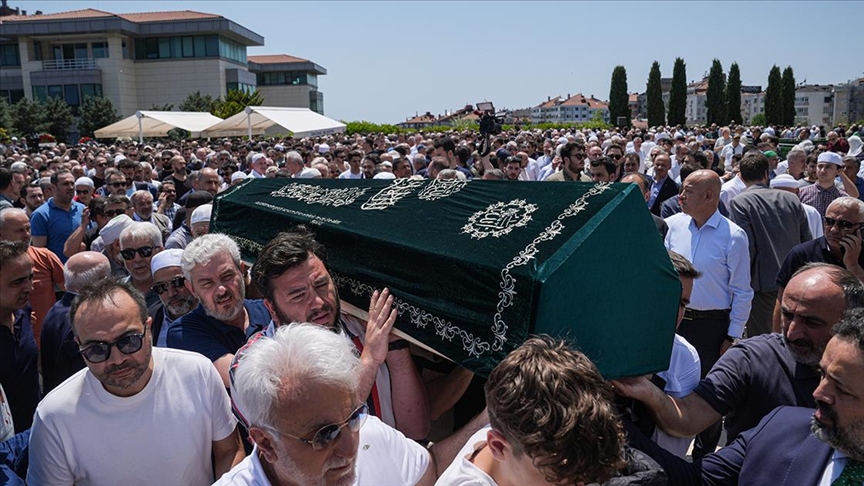 Çocuklara yönelik tiyatro çalışmalarıyla tanınan Hüseyin Goncagül son yolculuğuna uğurlandı