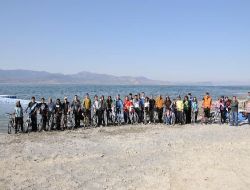 Burdur Gölü'nün Kenarında İsteyen Herkes Pedal Çevirebilecek