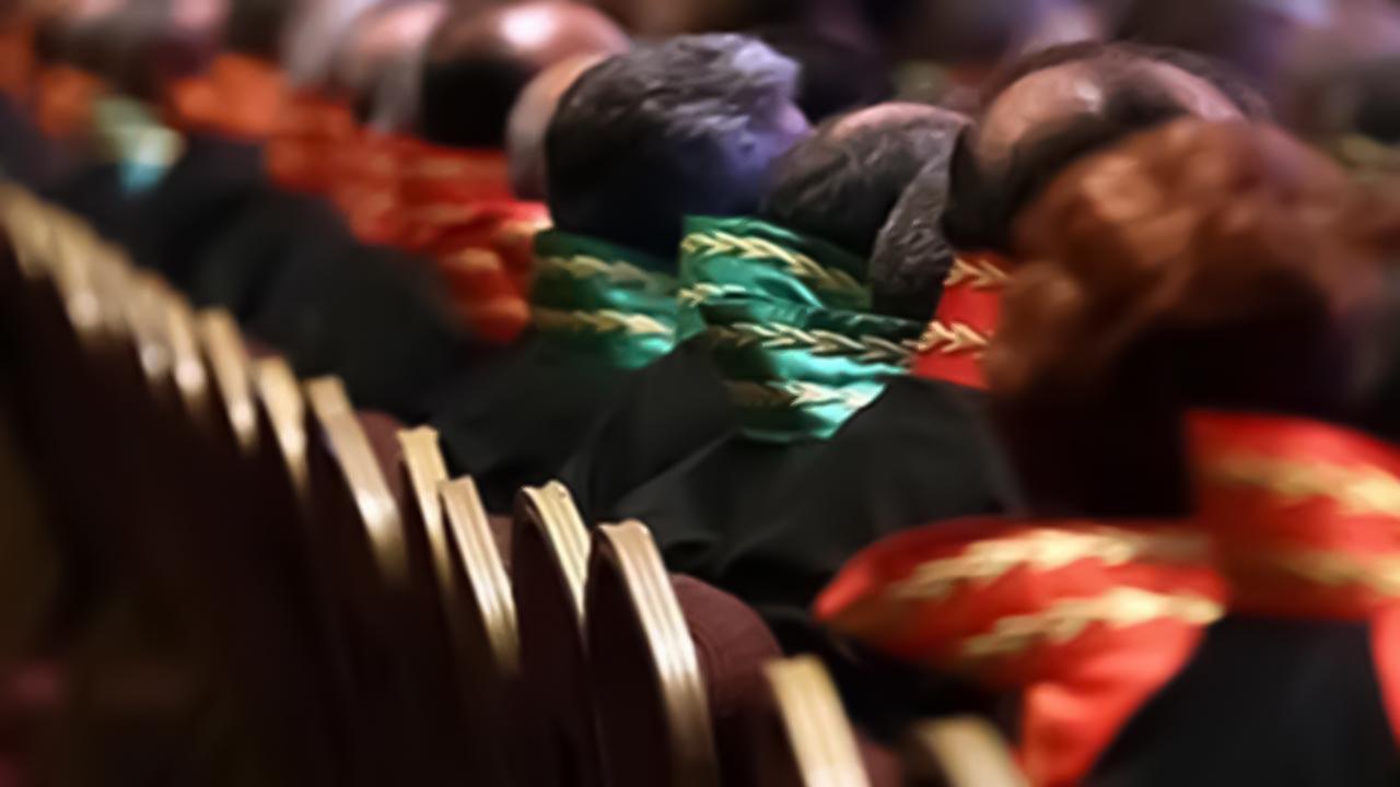 HAKİM VE SAVCILARIN GÖREVDE YÜKSELME KARARLARI R. GAZETE'DE