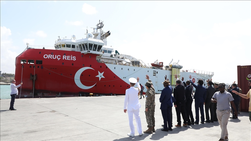 ORUÇ REİS SİSMİK ARAŞTIRMA GEMİSİ TÜRKİYE'YE DÖNÜYOR