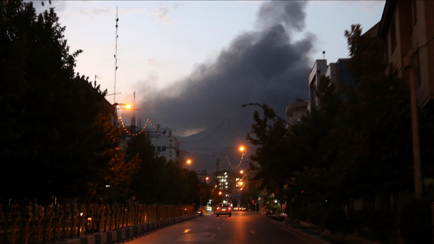 İRAN, İSRAİL’E FÜZE VE KAMİKAZE İHA’LARLA SALDIRI BAŞLATTI