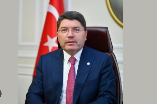 ADALET BAKANI TUNÇ, YARGITAY VE DANIŞTAY ÜYELERİNİ TEBRİK ETTİ