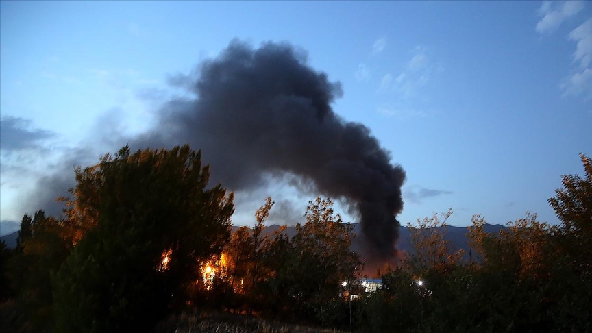 İSRAİL ORDUSU, İRAN’IN BATISI VE TAHRAN’A HAVA SALDIRILARI DÜZENLEDİKLERİNİ AÇIKLADI