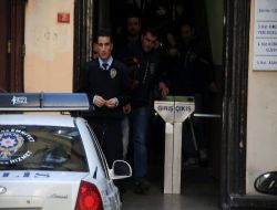 Omuz Atma Tartışmasında 2 Kişiyi Bıçaklayan Magandalar Yakalandı